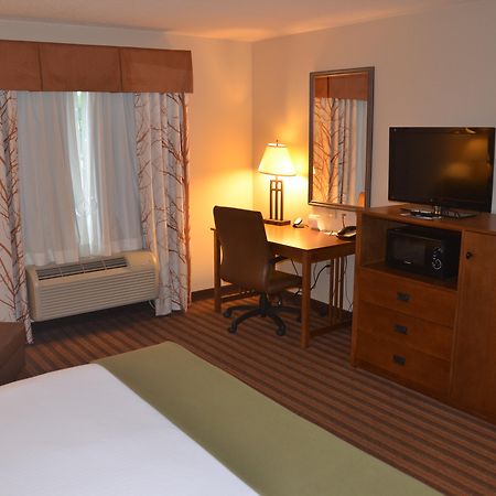 Holiday Inn Express & Suites Donegal By Ihg Esterno foto