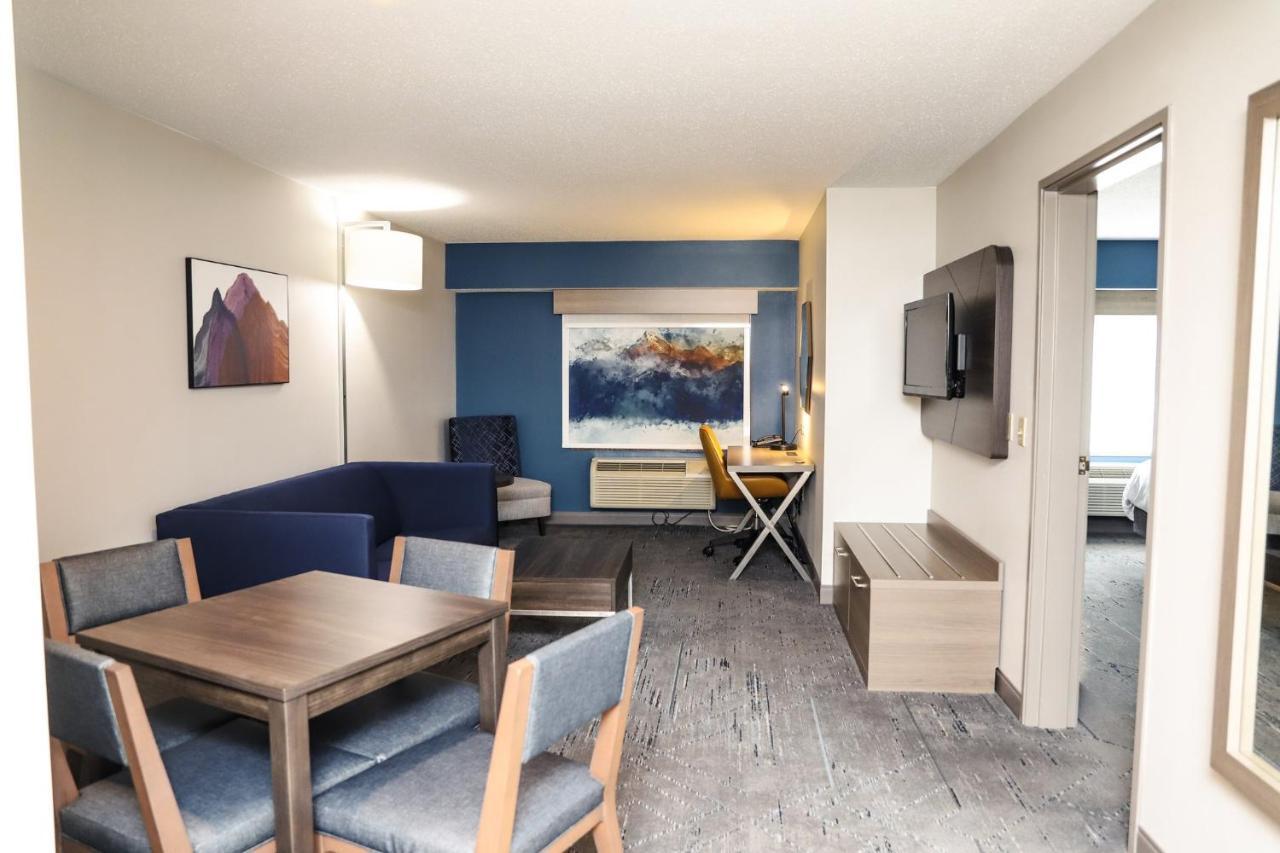 Holiday Inn Express & Suites Donegal By Ihg Esterno foto
