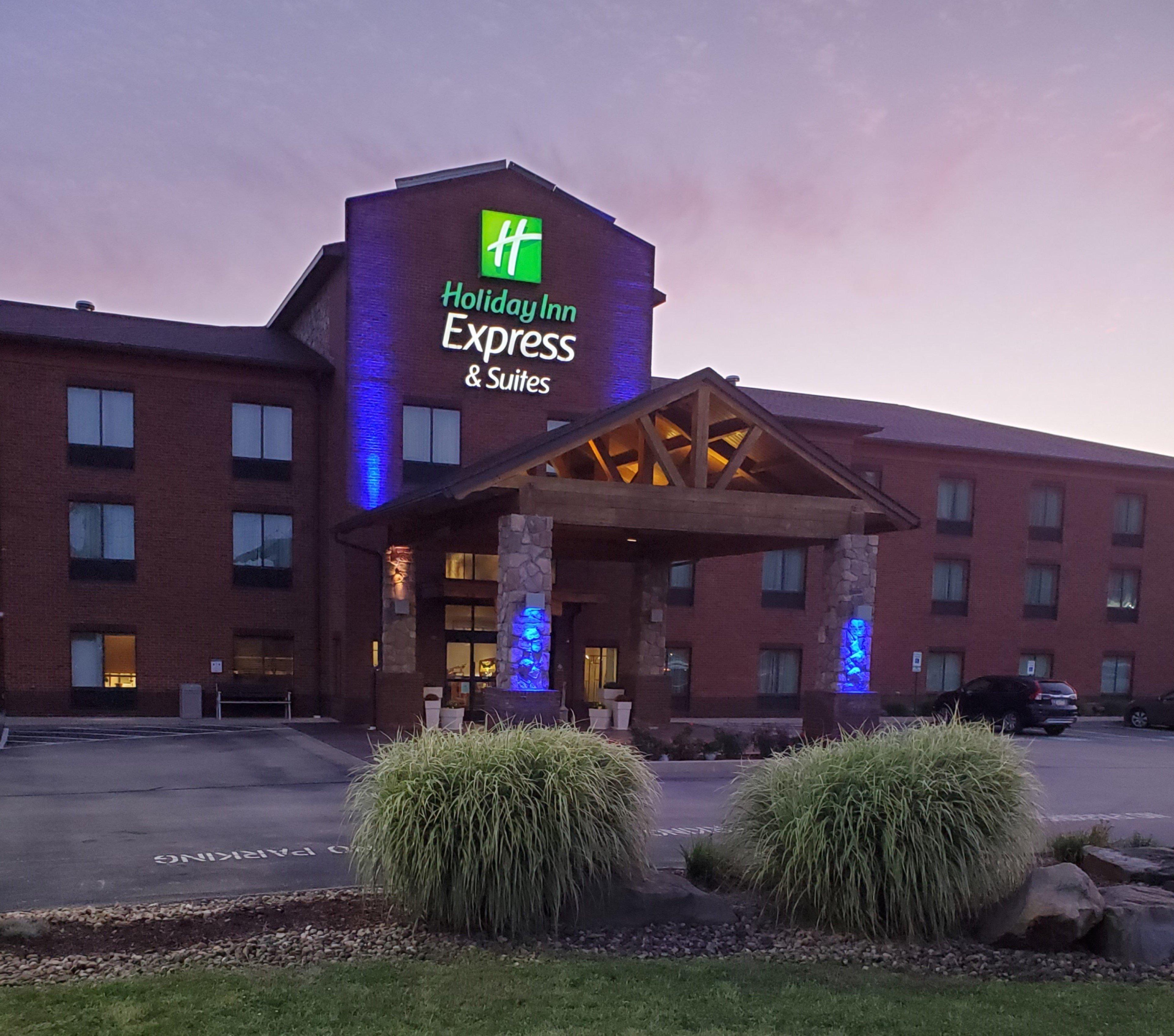 Holiday Inn Express & Suites Donegal By Ihg Esterno foto