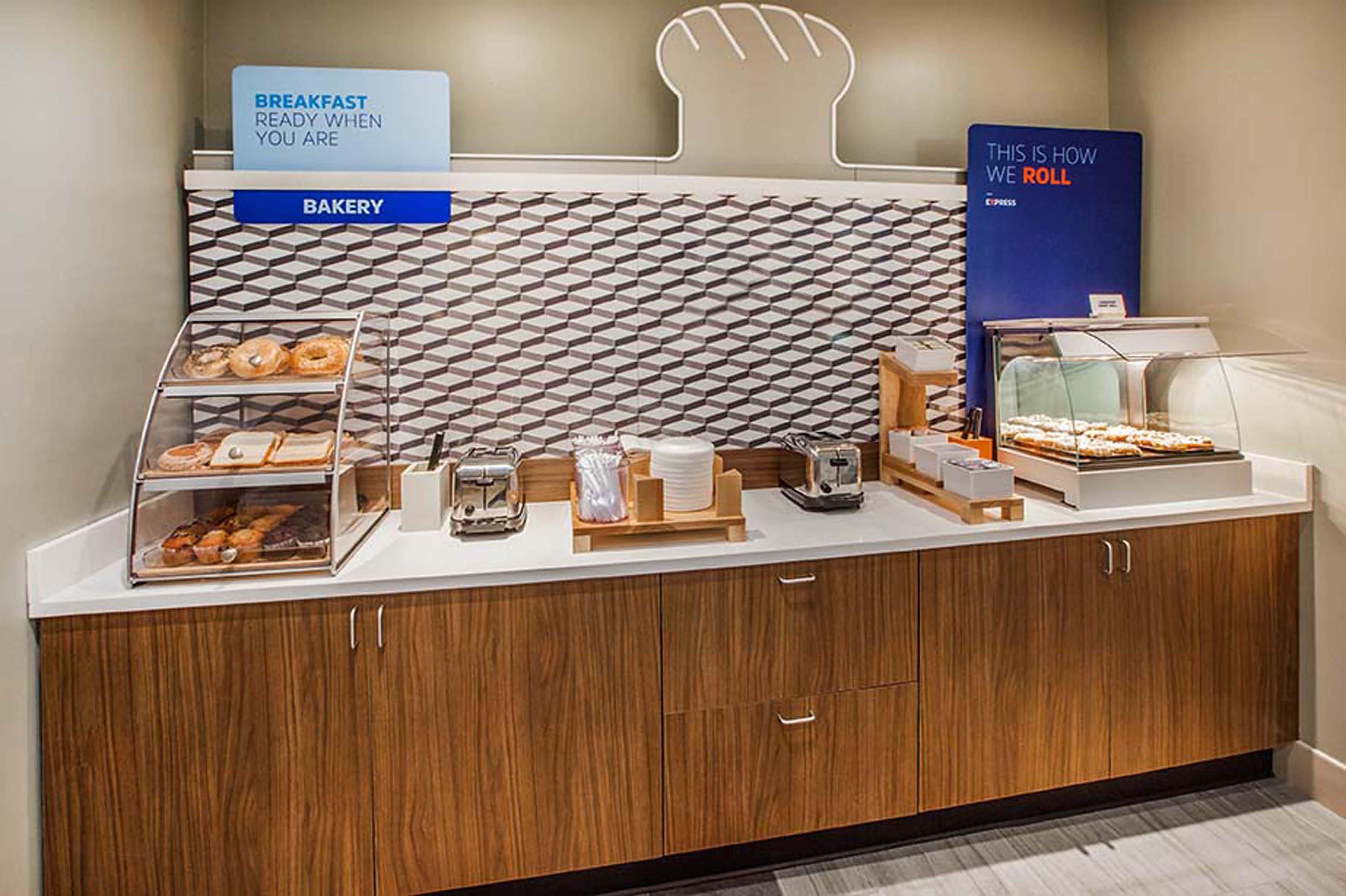 Holiday Inn Express & Suites Donegal By Ihg Esterno foto
